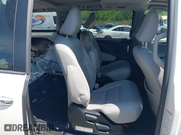 2015 Toyota Sienna Limited with VIN 5TDDK3DC2FS108045, listed as a IAAI auction lot 42398925 with 97,255 mi miles and . Bid and sale history available at DreamBid. Image 8.