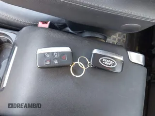 2013 Land Rover LR4 HSE с VIN SALAG2D44DA697884, выставлен на аукционе IAAI как лот 42620594 с пробегом 134 174 миль миль и . История ставок и продаж доступна на DreamBid. Изображение 11.