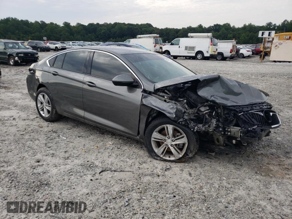 2018 Buick Regal Preferred with VIN W04GL6SX4J1136673, listed as a Copart auction lot 66181984 with 109,435 mi miles and Salvage title. Bid and sale history available at DreamBid. Image 4.