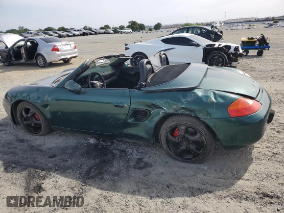2001 Porsche Boxster z VIN WP0CA29861U621171, wystawiony jako Copart lot #53575995 z przebiegiem Nie podano mil oraz Czysty tytuł • Clean title. Historia ofert i sprzedaży dostępna na DreamBid. Obrazek 2.