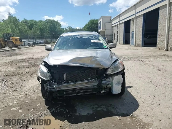 2016 Volvo XC60 T5 Premier z VIN YV4612RK7G2821910, wystawiony jako Copart lot #55705495 z przebiegiem 104 275 mil mil oraz Szkoda całkowita • Salvage title. Historia ofert i sprzedaży dostępna na DreamBid. Obrazek 14.