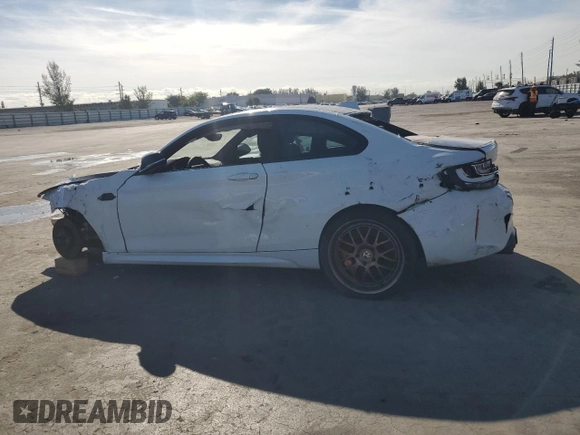 2017 BMW M2 with VIN WBS1H9C3XHV888092, listed as a Copart auction lot 83833534 with 0 mi miles and Clean Title. Bid and sale history available at carsss.com. Image 2.