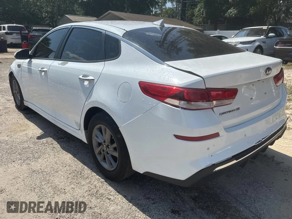 2020 Kia Optima LX z VIN 5XXGT4L3XLG424131, wystawiony jako Copart lot #58157845 z przebiegiem 103 682 mil mil oraz Czysty tytuł • Clean title. Historia ofert i sprzedaży dostępna na DreamBid. Obrazek 3.