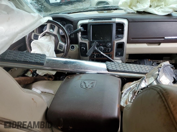 2016 Ram 2500 Laramie with VIN 3C6UR5NL0GG167365, listed as a Copart auction lot 56641725 with 130,401 mi miles and Salvage title. Bid and sale history available at DreamBid. Image 8.