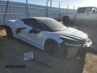 2020 Chevrolet Corvette 2LT with VIN 1G1Y73D43L5117925, listed as a Copart auction lot 42989775 with 18,835 mi miles and Salvage Title. Bid and sale history available at carsss.com. Image 4.