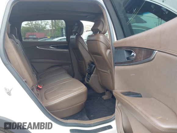 2017 Lincoln MKX Reserve with VIN 2LMPJ8LR5HBL14872, listed as a IAAI auction lot 42244881 with 110,991 mi miles and . Bid and sale history available at DreamBid. Image 8.