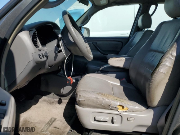 2006 Toyota Sequoia SR5 with VIN 5TDZT34A66S272528, listed as a Copart auction lot 50529935 with 327,960 mi miles and Clean Title. Bid and sale history available at carsss.com. Image 7.