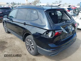 2024 Volkswagen Tiguan S with VIN 3VVRB7AX0RM055422, listed as a IAAI auction lot 42344755 with 20,670 mi miles and . Bid and sale history available at DreamBid. Image 3.