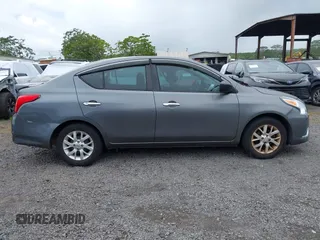 2017 Nissan Versa SV z VIN 3N1CN7AP3HL849494, wystawiony jako IAAI lot #42099068 z przebiegiem 110 174 mil mil oraz . Historia ofert i sprzedaży dostępna na DreamBid. Obrazek 13.