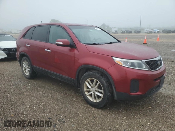 2014 Kia Sorento LX with VIN 5XYKT3A6XEG449711, listed as a Copart auction lot 55747185 with 88,795 mi miles and Clean Title. Bid and sale history available at DreamBid. Image 4.