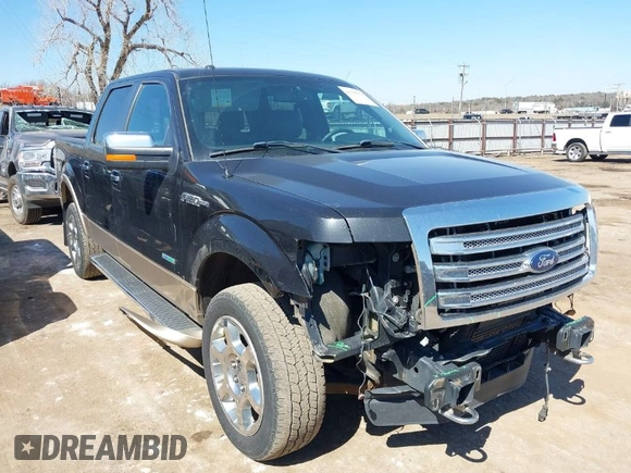 2014 Ford F-150 XL with VIN 1FTFW1ET4EKD19902, listed as a IAAI auction lot 41785376 with 175,762 mi miles. Bid and sale history available at carsss.com. Image 1.