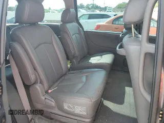 2006 Mazda MPV ES with VIN JM3LW28J360563841, listed as a Copart auction lot 68528504 with 141,235 mi miles and Salvage Title. Bid and sale history available at carsss.com. Image 12.