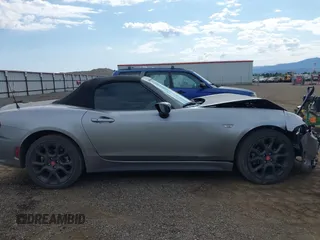 2017 FIAT 124 Spider Classica with VIN JC1NFAEK7H0125106, listed as a IAAI auction lot 42387215 with 36,334 mi miles and . Bid and sale history available at DreamBid. Image 12.