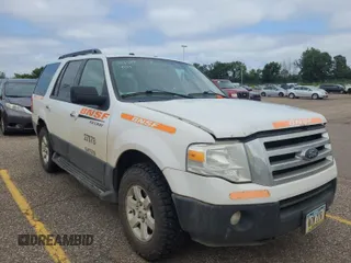 2014 Ford Expedition XL with VIN 1FMJU1G50EEF24187, listed as a IAAI auction lot 42616117 with 235,361 mi miles and . Bid and sale history available at DreamBid. Image 11.