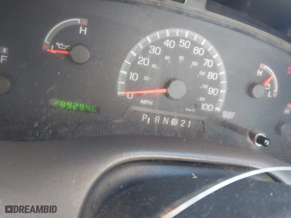 1999 Ford F-150 Work Series with VIN 1FTZF172XXNA84005, listed as a IAAI auction lot 41683608 with 289,294 mi miles. Bid and sale history available at carsss.com. Image 7.