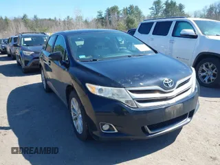 2013 Toyota Venza LE with VIN 4T3BA3BB1DU039493, listed as a IAAI auction lot 42051114 with 102,723 mi miles and . Bid and sale history available at carsss.com. Image 1.