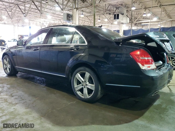 2011 Mercedes-Benz S-Class S 550 with VIN WDDNG8GB8BA417604, listed as a Copart auction lot 83968184 with 231,483 mi miles and Clean Title. Bid and sale history available at carsss.com. Image 2.