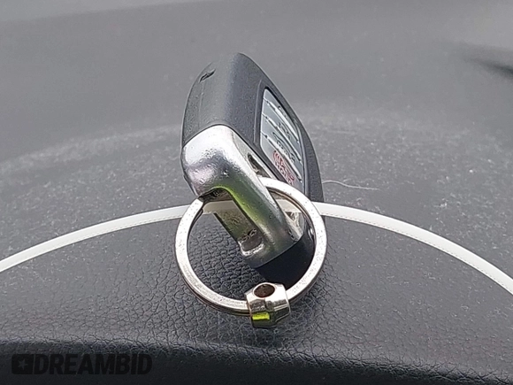 2013 Hyundai Azera с VIN KMHFH4JGXDA285372, выставлен на аукционе IAAI как лот 42697971 с пробегом 220 041 миль миль и . История ставок и продаж доступна на DreamBid. Изображение 11.
