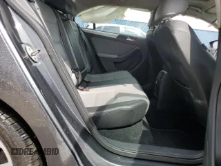 2015 Volkswagen Jetta Sedan Hybrid SEL Premium with VIN 3VW637AJ0FM314252, listed as a Copart auction lot 45937674 with 89,847 mi miles. Bid and sale history available at carsss.com. Image 10.