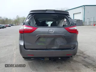 2018 Toyota Sienna LE Auto Access Seat with VIN 5TDKZ3DC7JS940573, listed as a IAAI auction lot 42166237 with Not provided miles and . Bid and sale history available at DreamBid. Image 16.