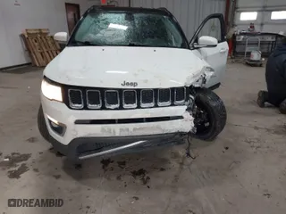 2020 Jeep Compass Limited with VIN 3C4NJDCB3LT120048, listed as a IAAI auction lot 41366651 with 83,260 mi miles. Bid and sale history available at carsss.com. Image 6.
