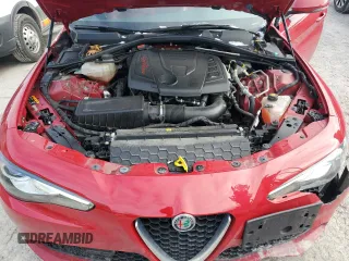 2020 Alfa Romeo Giulia z VIN ZARFANAN0L7626325, wystawiony jako Copart lot #86825494 z przebiegiem 51 174 mil mil oraz Szkoda całkowita • Salvage title. Historia ofert i sprzedaży dostępna na DreamBid. Obrazek 11.