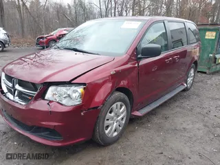 2018 Dodge Grand Caravan SE with VIN 2C4RDGBG2JR337890, listed as a IAAI auction lot 41967253 with 117,564 mi miles. Bid and sale history available at carsss.com. Image 2.