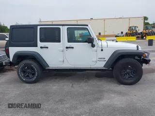 2018 Jeep Wrangler Unlimited Sport S with VIN 1C4BJWDG7JL895132, listed as a IAAI auction lot 42435993 with 71,394 mi miles and . Bid and sale history available at DreamBid. Image 13.