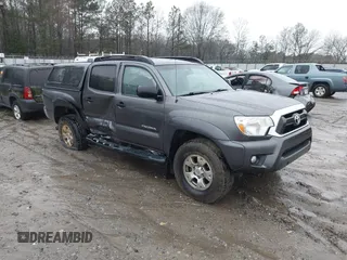 2013 Toyota Tacoma z VIN 5TFLU4EN3DX065046, wystawiony jako IAAI lot #41560428 z przebiegiem 126 472 mil mil oraz . Historia ofert i sprzedaży dostępna na DreamBid. Obrazek 1.