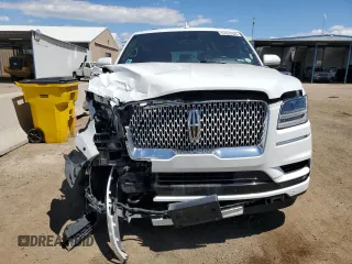 2020 Lincoln Navigator Reserve z VIN 5LMJJ3LT4LEL21810, wystawiony jako Copart lot #57626325 z przebiegiem 72 058 mil mil oraz Szkoda całkowita • Salvage title. Historia ofert i sprzedaży dostępna na DreamBid. Obrazek 5.