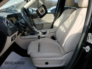 2023 Mercedes-Benz GLB 250 z VIN W1N4M4HB9PW267866, wystawiony jako Copart lot #48229185 z przebiegiem 14 607 mil mil oraz Szkoda całkowita • Salvage title. Historia ofert i sprzedaży dostępna na DreamBid. Obrazek 7.