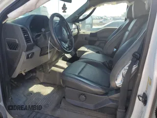 2020 Ford F-250 XL z VIN 1FT7W2ATXLEC37779, wystawiony jako Copart lot #42181425 z przebiegiem 126 511 mil mil oraz Nie do naprawy • Non repairable. Historia ofert i sprzedaży dostępna na DreamBid. Obrazek 7.