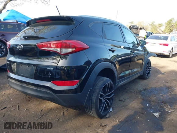 2016 Hyundai Tucson SE z VIN KM8J3CA43GU038447, wystawiony jako IAAI lot #42119085 z przebiegiem 118 280 mil mil oraz . Historia ofert i sprzedaży dostępna na DreamBid. Obrazek 4.