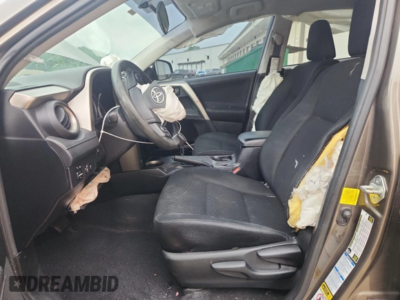 2015 Toyota RAV4 LE with VIN 2T3BFREV9FW391217, listed as a Copart auction lot 61019525 with 84,908 mi miles and Salvage title. Bid and sale history available at DreamBid. Image 7.