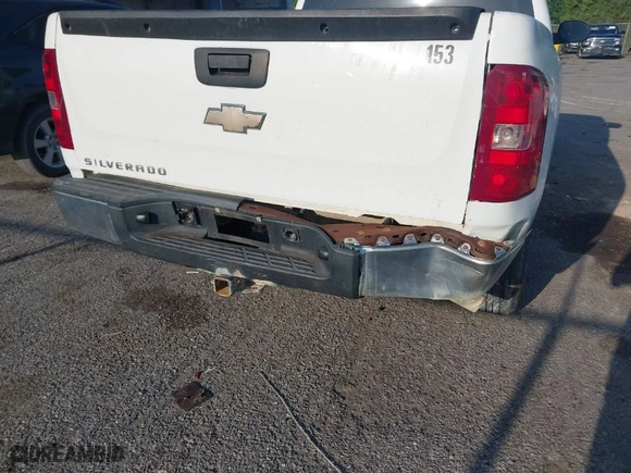 2008 Chevrolet Silverado 1500 Work Truck with VIN 1GCEC19C48Z328397, listed as a IAAI auction lot 42019900 with 314,045 mi miles. Bid and sale history available at carsss.com. Image 6.