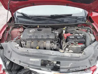 2014 Nissan Sentra SV with VIN 3N1AB7AP1EY262337, listed as a IAAI auction lot 41958717 with 132,976 mi miles. Bid and sale history available at carsss.com. Image 10.