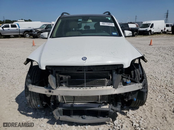 2014 Mercedes-Benz GLK-Class GLK 250 BlueTEC with VIN WDCGG0EB3EG299951, listed as a Copart auction lot 49775965 with 146,102 mi miles and Salvage Title. Bid and sale history available at carsss.com. Image 5.