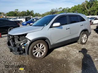 2014 Kia Sorento EX with VIN 5XYKUDA77EG461441, listed as a Copart auction lot 61534905 with 111,162 mi miles and Salvage title. Bid and sale history available at DreamBid. Image 1.