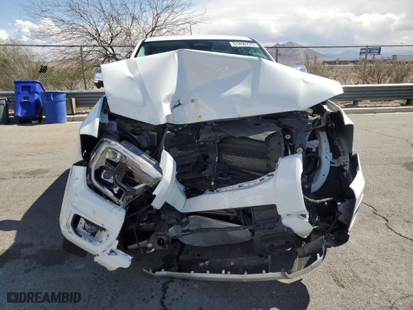 2024 Ford Ranger LARIAT with VIN 1FTER4KH6RLE06429, listed as a Copart auction lot 51450775 with 8,592 mi miles and Salvage Title. Bid and sale history available at carsss.com. Image 5.