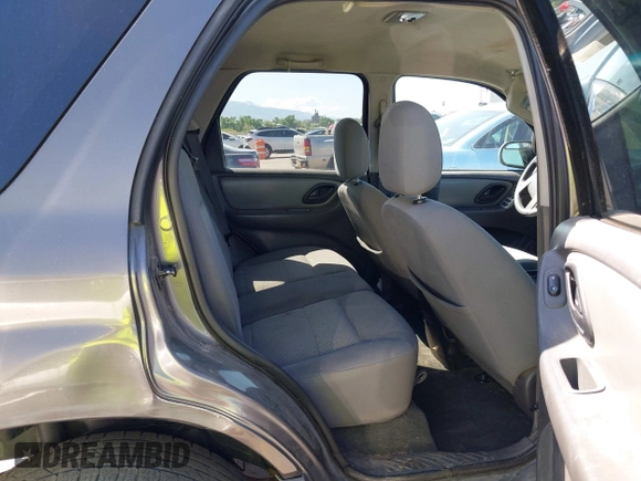 2006 Ford Escape XLT с VIN 1FMYU03166KA72695, выставлен на аукционе IAAI как лот 42331729 с пробегом 140 702 миль миль и . История ставок и продаж доступна на DreamBid. Изображение 8.