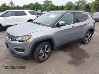 2018 Jeep Compass Altitude с VIN 3C4NJDBB0JT135993, выставлен на аукционе IAAI как лот 42345817 с пробегом 69 892 миль миль и . История ставок и продаж доступна на DreamBid. Изображение 2.