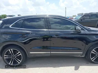 2018 Lincoln MKC Reserve with VIN 5LMTJ3DH7JUL07101, listed as a IAAI auction lot 42525914 with 48,615 mi miles and . Bid and sale history available at DreamBid. Image 13.