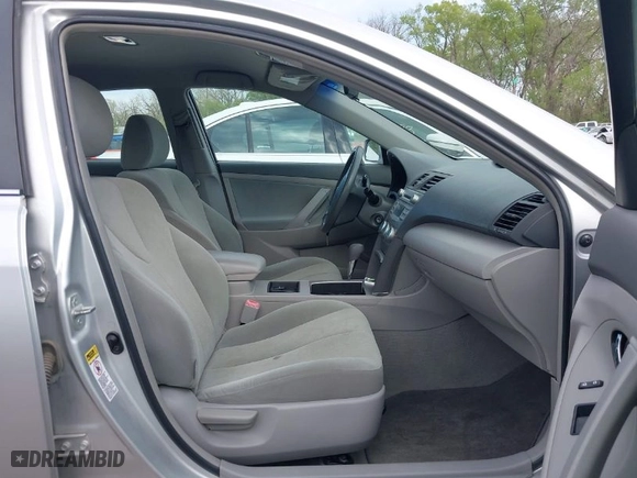 2008 Toyota Camry LE with VIN 4T4BE46K48R012314, listed as a IAAI auction lot 42063641 with 298,608 mi miles. Bid and sale history available at carsss.com. Image 5.