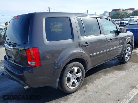 2013 Honda Pilot EX-L with VIN 5FNYF3H57DB031983, listed as a IAAI auction lot 41912221 with 148,908 mi miles. Bid and sale history available at carsss.com. Image 4.