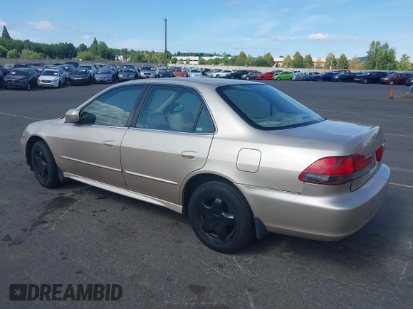 2001 Honda Accord EX с VIN 1HGCG16521A005814, выставлен на аукционе IAAI как лот 42537549 с пробегом Не указан миль и . История ставок и продаж доступна на DreamBid. Изображение 3.