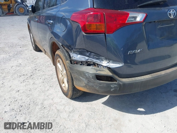 2013 Toyota RAV4 XLE with VIN JTMRFREV3D5001344, listed as a IAAI auction lot 41781186 with 146,298 mi miles. Bid and sale history available at carsss.com. Image 6.