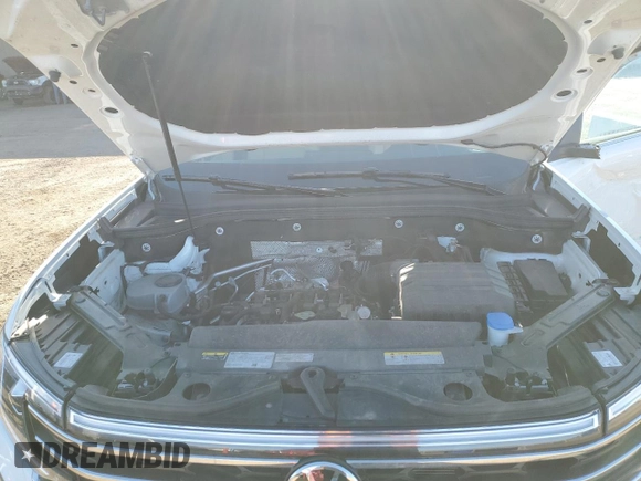 2024 Volkswagen Atlas SE with VIN 1V2LR2CA2RC509410, listed as a Copart auction lot 53827885 with 22,107 mi miles and Salvage title. Bid and sale history available at DreamBid. Image 12.