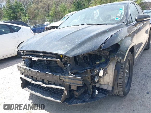 2014 Ford Fusion SE Hybrid with VIN 3FA6P0LU6ER312678, listed as a IAAI auction lot 42140117 with 103,154 mi miles. Bid and sale history available at carsss.com. Image 6.