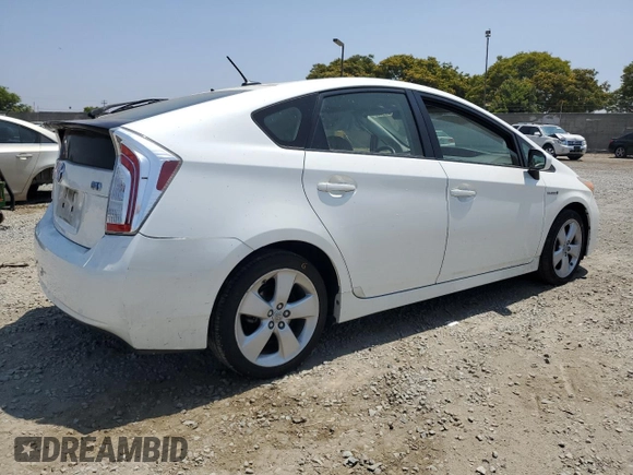 2013 Toyota Prius One with VIN JTDKN3DU1D5627145, listed as a Copart auction lot 62222195 with 197,656 mi miles and Salvage title. Bid and sale history available at DreamBid. Image 3.