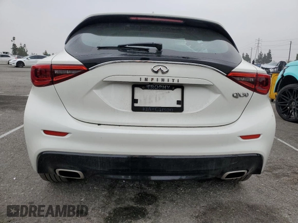 2017 Infiniti QX30 Sport with VIN SJKCH5CP1HA039582, listed as a Copart auction lot 43750455 with 72,068 mi miles and Salvage title. Bid and sale history available at DreamBid. Image 6.
